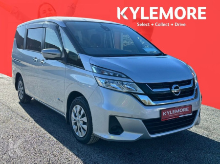 2017 Nissan Serena 2.0 HYBRID AUTOMATIC