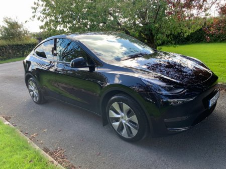 2023 Tesla Model Y LONG RANGE AWD BZB3S5T €36,995
