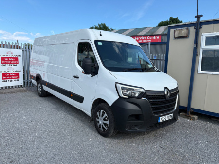 2020 Renault Master