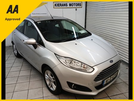 2016 Ford Fiesta 1.25 ZETEC 80BHP 5DR ARGENTO : NCT TO 09/26