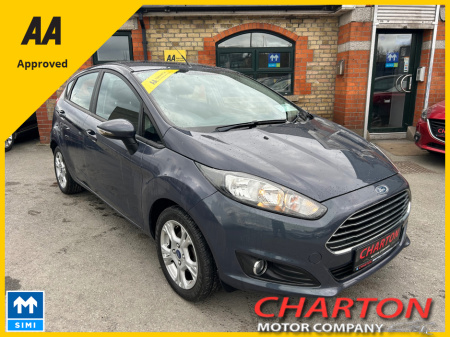 2015 Ford Fiesta MCA ZETEC 1.25 60PS M5 5DR 4DR €8,995