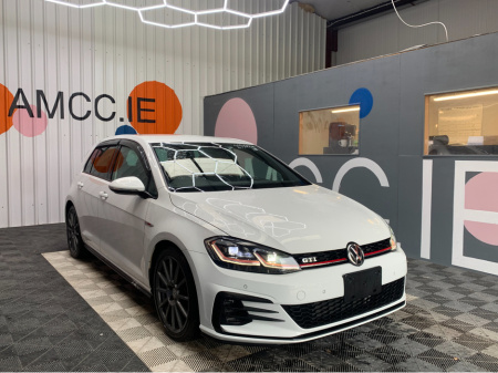 2018 Volkswagen Golf GTI AUTOMATIC / 49k KMs / Adaptive Cruise, Reverse Camera & More