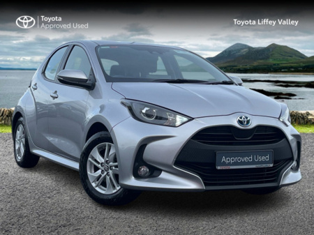 2024 Toyota Yaris YARIS 1.5 HYBRID LUNA €27,450