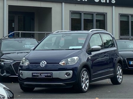 2016 Volkswagen up! Auto 'Cross Up' 1.0 5Dr €11,900