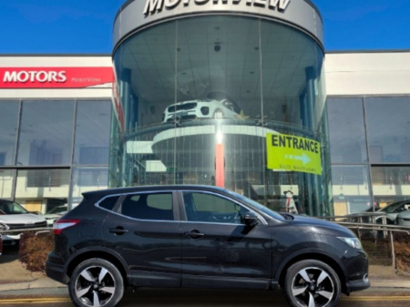 2017 Nissan Qashqai 1.5 DCI N-connecta 5DR *BEATIFUL CONDITION* Cruise Control, alloy Wheels, Multifunctional Steering Wheel, ISOFIX Points, Bluetooth, Parking sensors