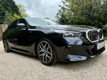 2024 BMW 5 Series 530E M SPORT *Comfort Pack* €60,950
