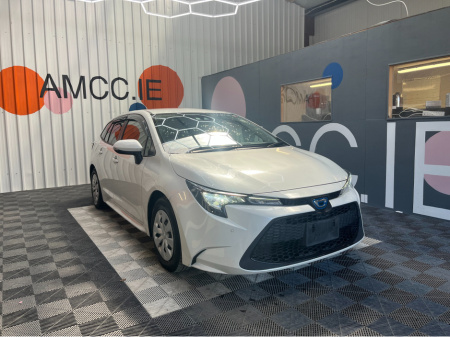 2021 Toyota Corolla ONLY €17950! 1.8 HYRBID / 110k KMs / REVERSE CAMERA , ADAPTIVE CRUISE & MORE