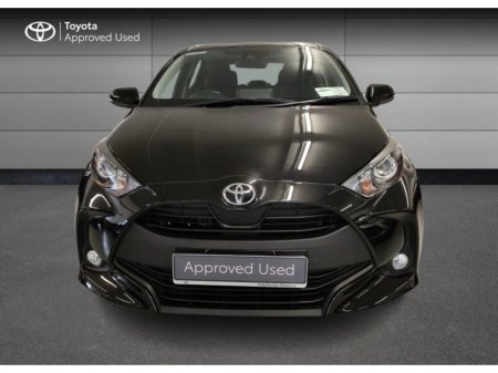 2022 Toyota Yaris 1.0 LUNA 4DR €15,995