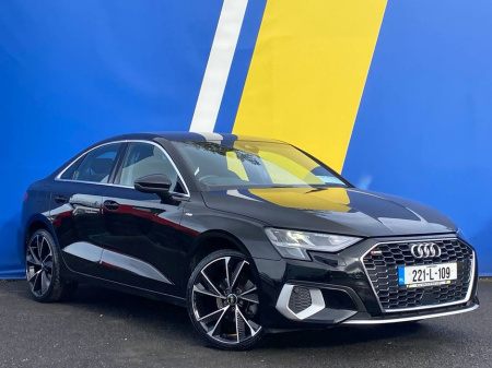 2022 Audi A3 S-LINE PACK 2.0 TDI 30 // PARKING SENSORS // SPORT SEATS // WIRELESS CHARGING BAY