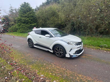 2018 Toyota C-HR 1.8 HYBRID €21,999