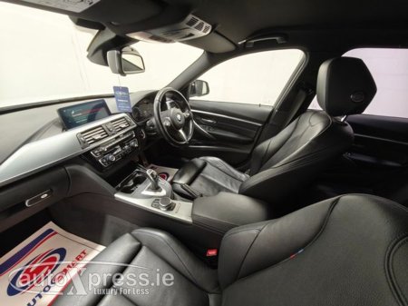 2017 BMW 3 Series 320D TOURING Automatic, Reversing camera