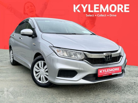 2019 Honda Grace 1.5 HYBRID SALOON