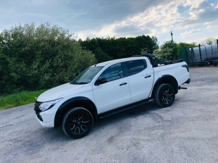 2019 Mitsubishi L200 