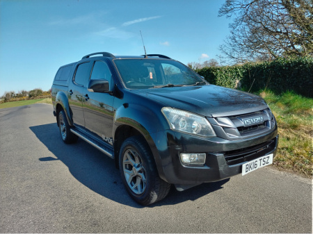 2016 Isuzu D-MAX BLADE D/C TWIN T TD