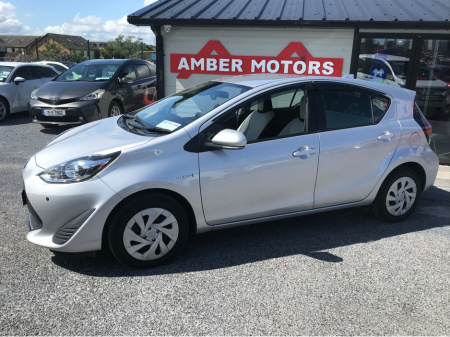 2019 Toyota Aqua TOYOTA AQUA 2019 SILVER €13,950