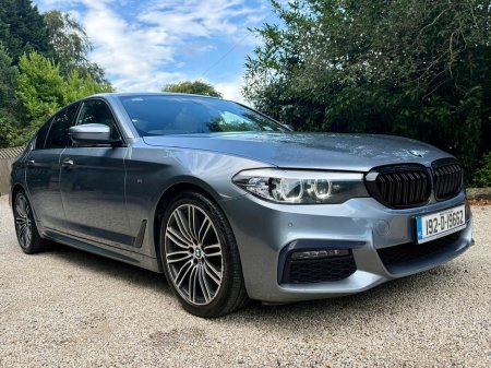 2019 BMW 5 Series 520D M SPORT *Sunroof…Harman Kardon…F.S.H*