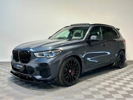 2023 BMW X5 XDRIVE 30D M SPORT €99,950