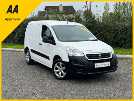 2017 Peugeot Partner SE L1 BLUE HDI €7,250