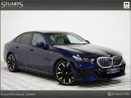 2024 BMW 5 Series 530e M-SPORT PHEV: TANZANITE BLUE WITH SMOKE WHITE VEGANZA INTERIOR. 21” 954 BI-COLOUR ALLOYS, COMFORT PACK: COMFORT ACCESS, HEATED STEERING WHEEL €64,945