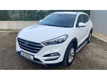 2016 Hyundai Tucson SE NAV B-DRIVE 2WD CRDI BLUE DRIVE €13,950