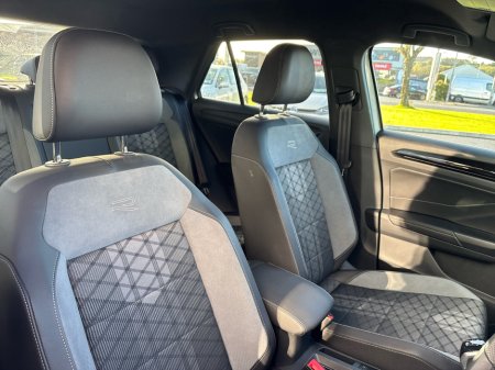 2025 Volkswagen T-Roc T-ROC R-Line 75 2.0 TDI M6F 116HP