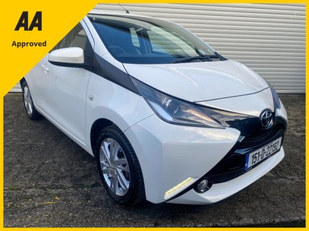2015 Toyota Aygo 1.0 X-PLAY @ Waltons Garage Ranelagh €8,950