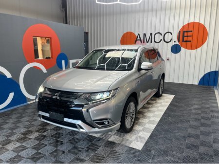2019 Mitsubishi Outlander €21950! 2019 MITSUBISHI OUTLANDER PHEV 2.4L HYBRID / 59K KMS / REVERSE CAMERA, ADAPTIVE CRUISE CONTROL, HEATED SEATS & MORE €21,950