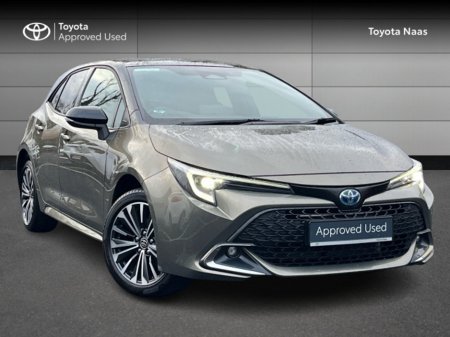 2025 Toyota Corolla COROLLA HB LUNA SPORT €35,444