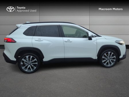 2025 Toyota Corolla Cross COROLLA CROSS 1.8 SPORT €41,500