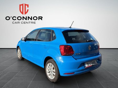 2015 Volkswagen Polo “Blue, Beautiful, and Ready for You.” €9,888