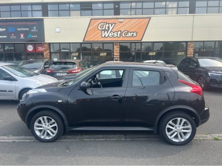 2014 Nissan Juke AUTOMATIC///ONLY  64000KLMS//BRAND NEW NCT UNTIL 8/2026///I OWNER IRISH CAR WITH 9 STAMP SERVICE HISTORY//LOW TAX
