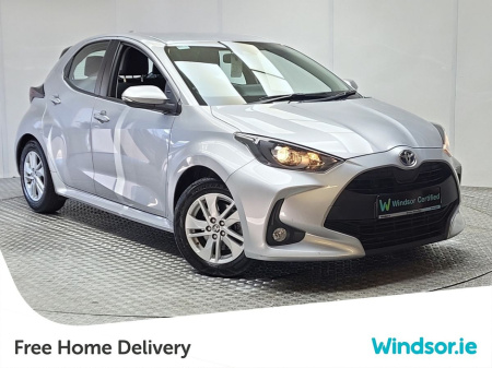 2022 Toyota Yaris 1.5 Hybrid 5Dr Luna