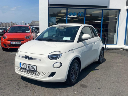 2025 Fiat 500 Icon EV Auto €22,995