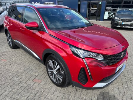 2021 Peugeot 5008 