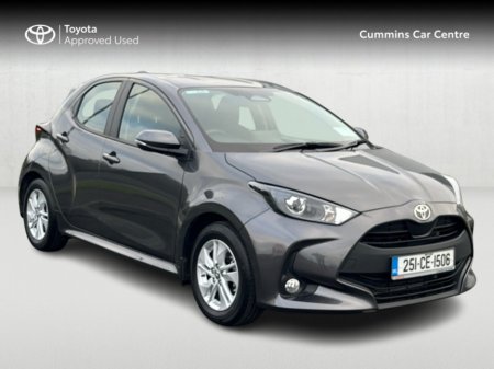 2025 Toyota Yaris Yaris Hybrid 115 Luna