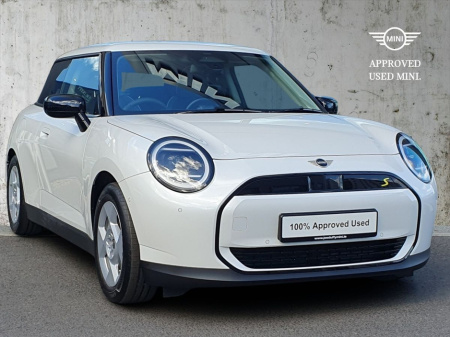 2025 MINI Hatch Cooper SE €35,500