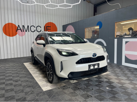 2022 Toyota Yaris Cross 1.5 HYBRID / 87k KMs / REVERSE CAMERA , ADAPTIVE CRUISE & MORE