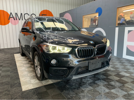2017 BMW X1 BMW X1 S-Drive 18i / Only 49k KMs / Heated Seats & Reverse Camera