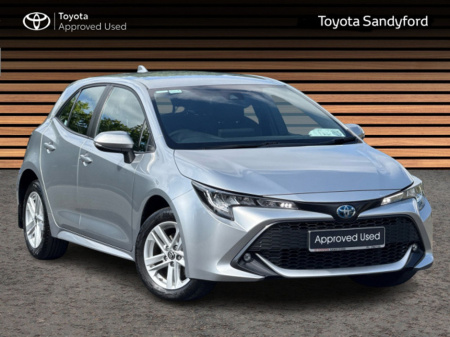 2022 Toyota Corolla HYBRID LUNA HATCHBACK // REAR CAMERA // TOYOTA SAFETY SENSE // BLUETOOTH // AIR CON // FULL WARRANTY €24,945