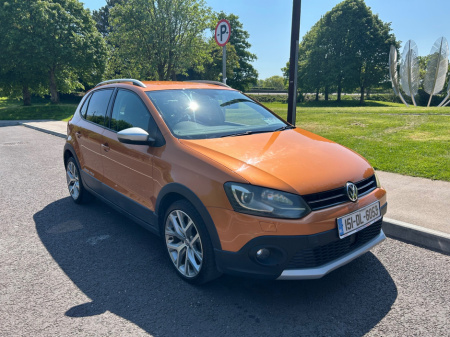 2015 Volkswagen Polo Auto CROSS POLO 1.2 Petrol