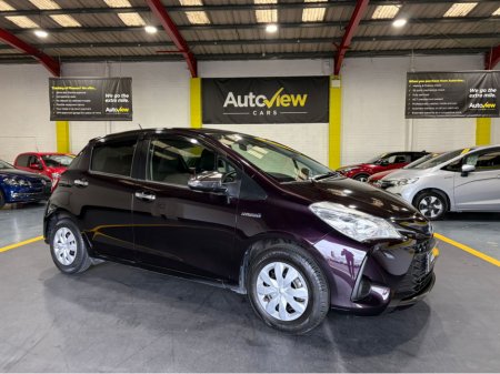 2017 Toyota Yaris /Vitz 1.5 Self-Charging Hybrid Automatic. AA APPROVED // FINANCE & NATIONWIDE DELIVERY AVAILABLE // SIMI DEALER