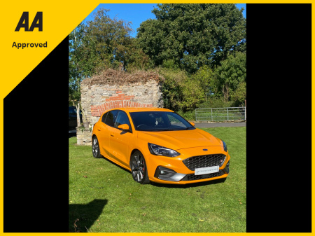 2019 Ford Focus ST 190BHP Diesel €28,995