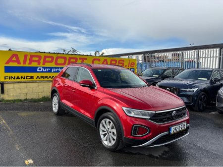 2024 Volkswagen T-Roc LIF PLUS1.0TSI MANUAL 6SPEED FWD 110HP