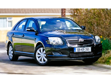 2009 Toyota Avensis D-4D 2.0 T2 5DR €3,300