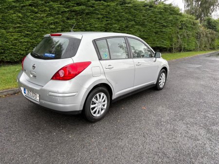 2009 Nissan Tiida 1.5 DSL 5DR SE €2,750