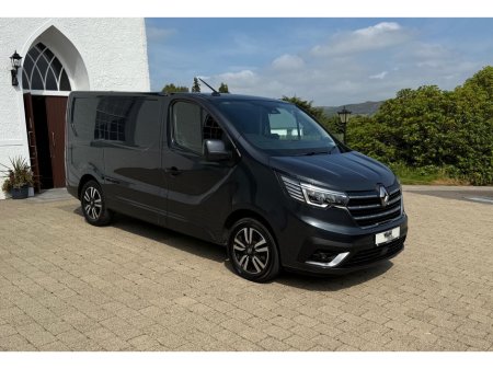2022 Renault Trafic Sport + 150bhp SWB L1H1