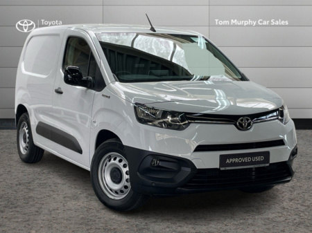 2025 Toyota Proace City  €26,382