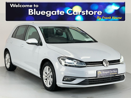 2017 Volkswagen Golf 1.2TSI COMFORTLINE**DSG GEARBOX**SEMI DIGITAL DASH**TOUCH SCREEN MEDIA DISPLAY**BLACK CLOTH INTERIOR**DUAL CLIMATE CONTROL**REVERSE CAMERA**KEYLESS START**ELECTRIC HANDBRAKE**