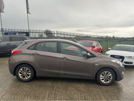 2014 Hyundai i30 ACTIVE 100PS 5DR 1.4 €7,995