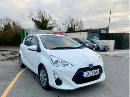 2016 Toyota Aqua 1.8 Hybrid